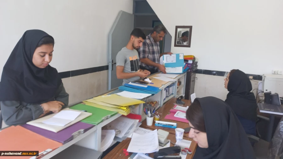 شروع سال تحصیلی جدید وثبت نام دانشجویان جدیدالورود درآموزشکده نهاوند 4