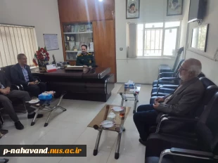 دیدار ریاست و کارکنان آموزشکده با فرمانده و کادر سپاه ناحیه نهاوند به مناسبت گرامیداشت دوم اردیبهشت سالروز تاسیس سپاه پاسداران انقلاب اسلامی  4